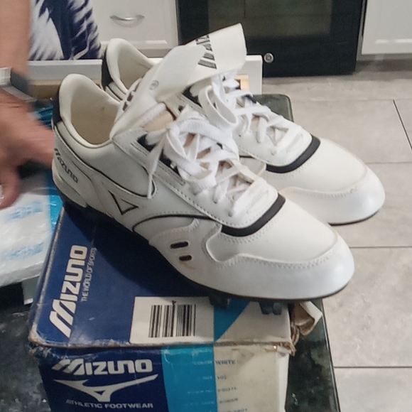 mizuno rubber cleats